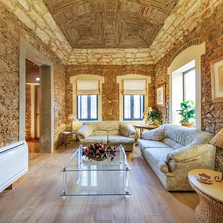 بيت للعطل Spacious House With Sea View In Quelfes, Shared Pool *