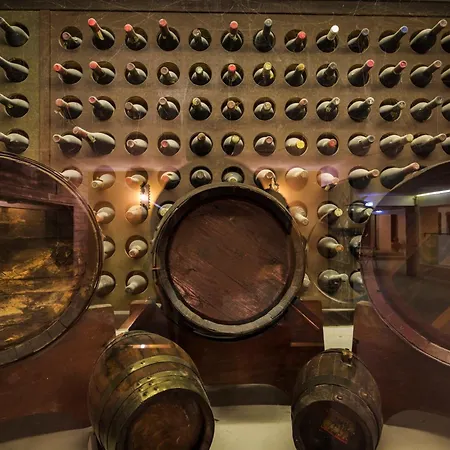 بيت للعطل Spacious House With Sea View In Quelfes, Shared Pool *